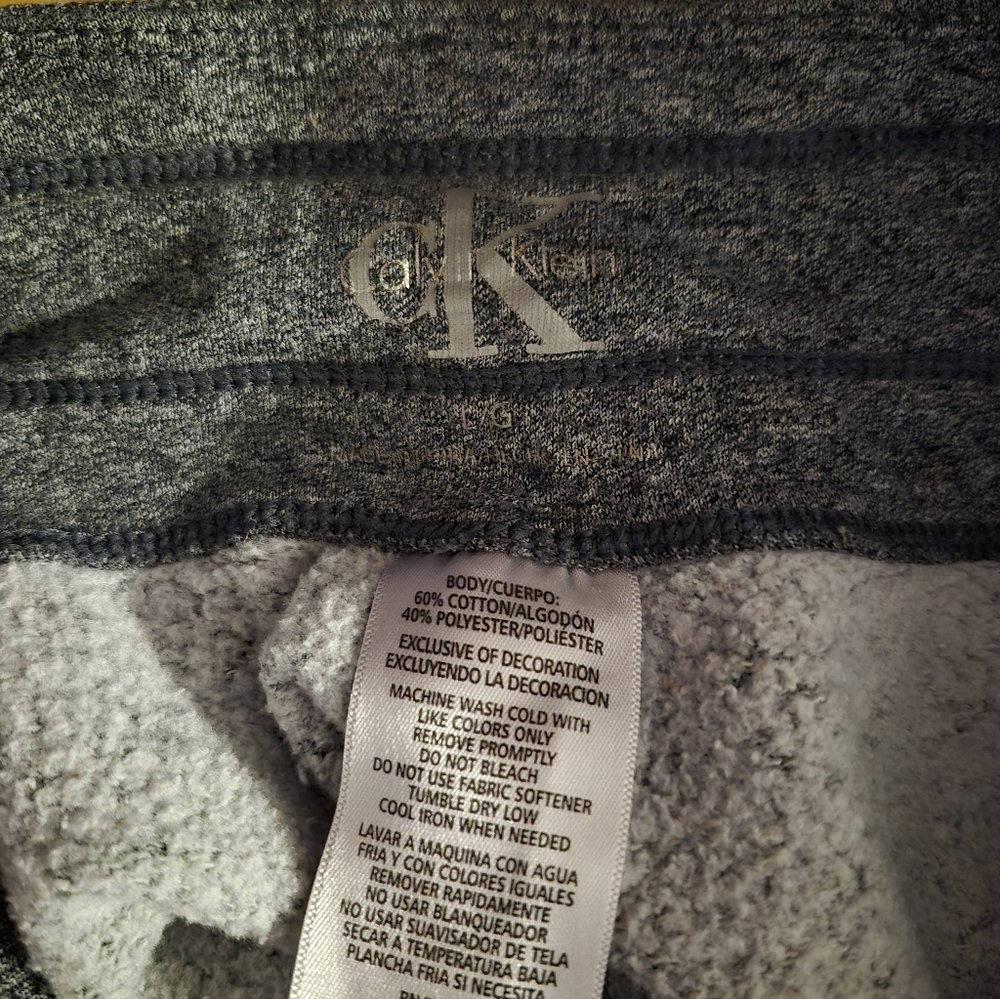 Calvin Klein Men's Gray Lounge Pants And Hat View 6